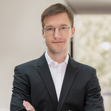 Porträt von Dr. Tobias Kircher