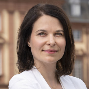 Dr. Liane Weitert