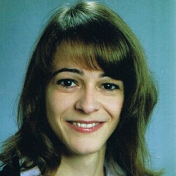 Dr. Annika Münster (neé Becker)