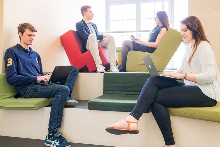 Gruppe im Learning Center
