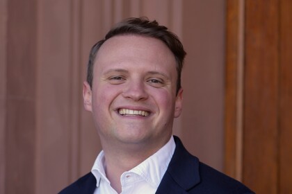 Johannes Gölz Portraitbild Johannes Gölz