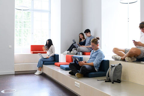 Studierende im Learning Center