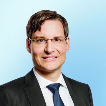 Dr. Timo Reister