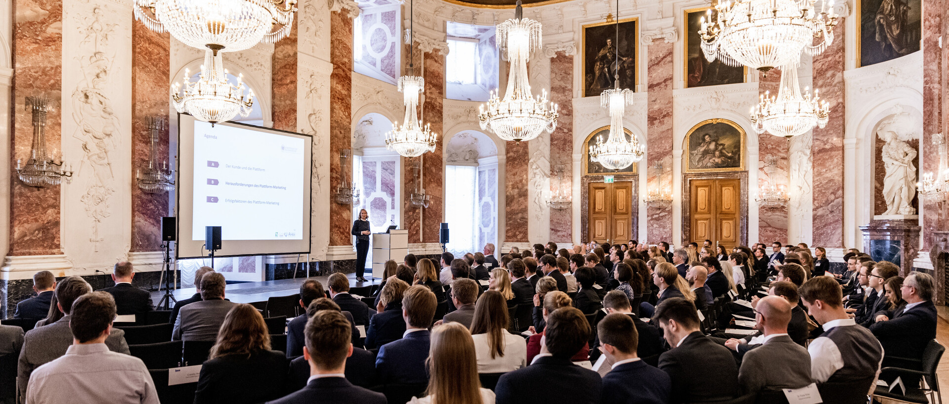 Rittersaal mit Publikum