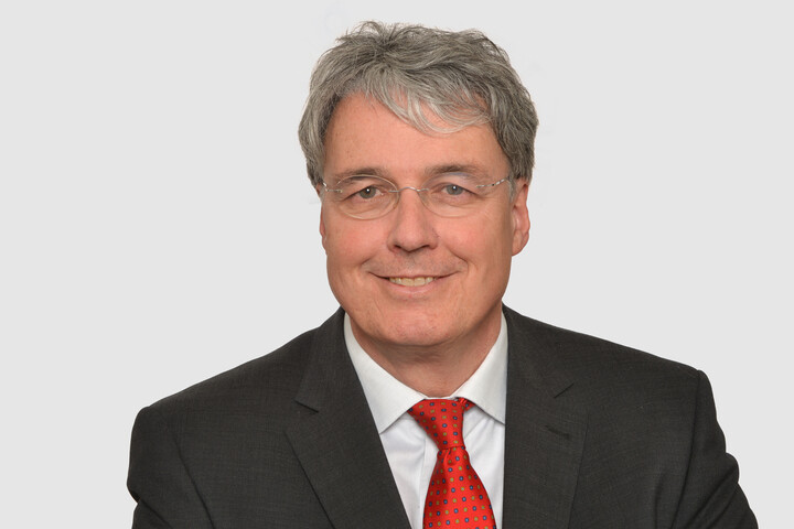 [Englisch] Prof. Dr. Armin Heinzl