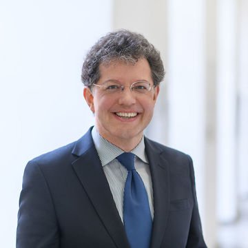 OStR Dr. Georg Matthias Schneider
