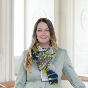 Prof. Dr. Laura Marie Edinger-Schons