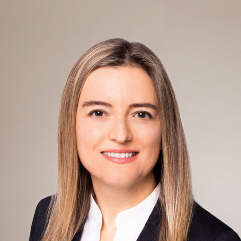 Dr. &Uuml;lfet Isci-&Ouml;zalp