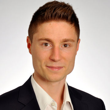 Dr. Maximilian Krötz