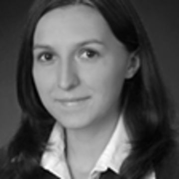Dr. Halina Wilzcek