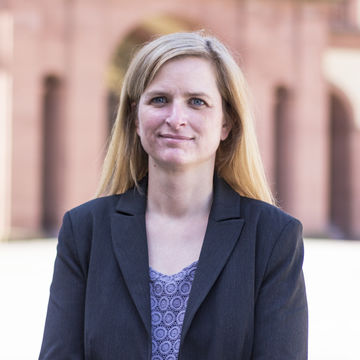 Dr. Charlotte Köller
