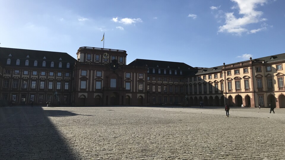 Schloss Mannheim Ehrenhof