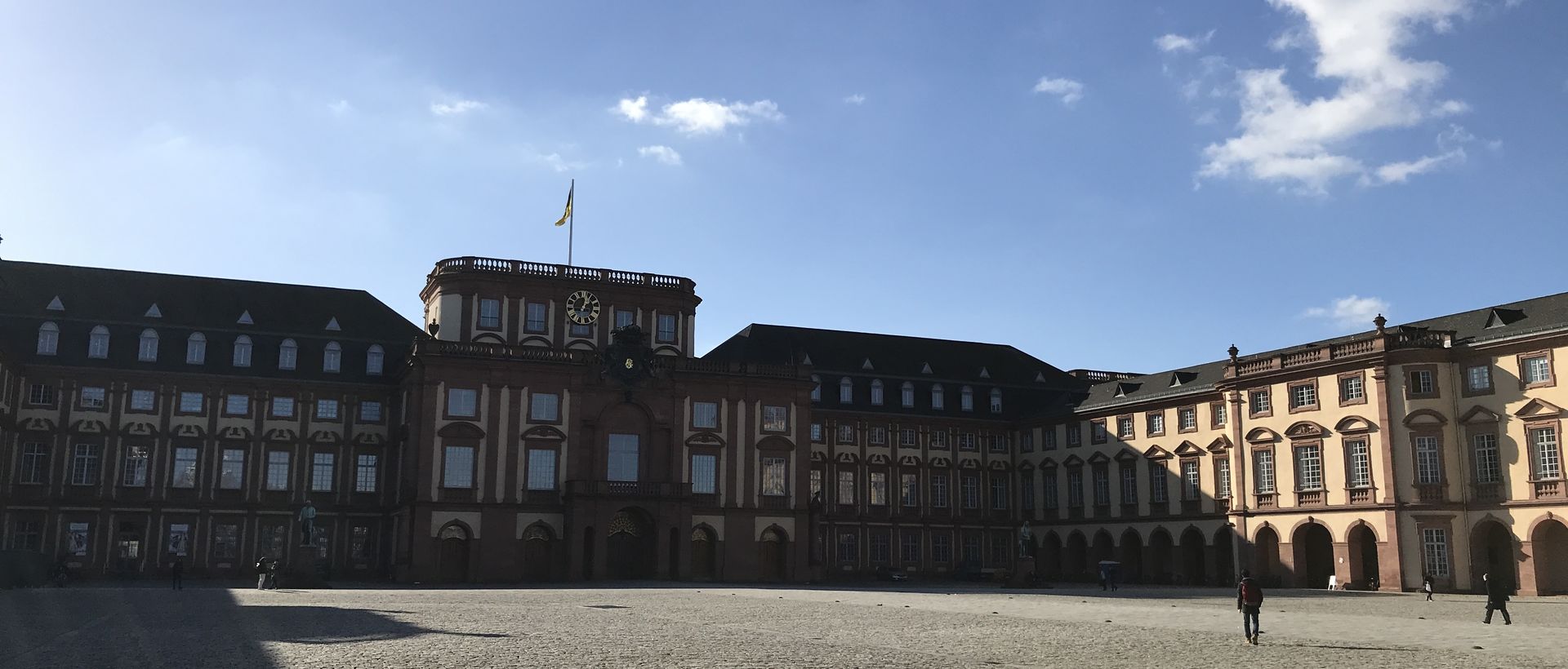 Mannheim business school semester dates