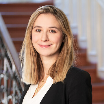 Dr. Janina Riether