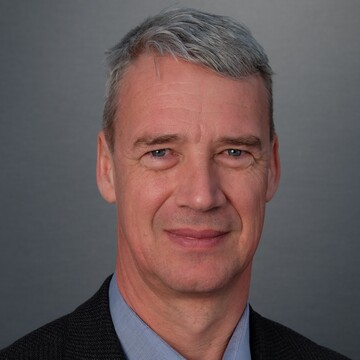 Dr. Bj&ouml;rn Hennig