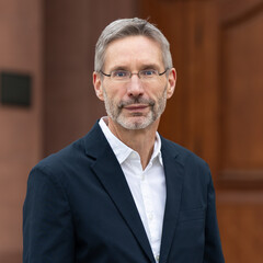 Prof. Dr. Jürgen Seifried