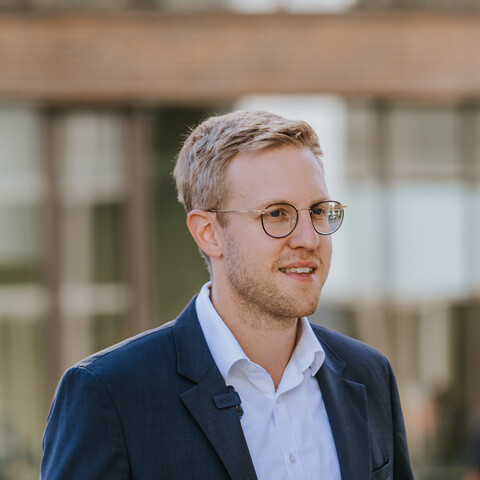 Prof. Dr. Jens Förderer